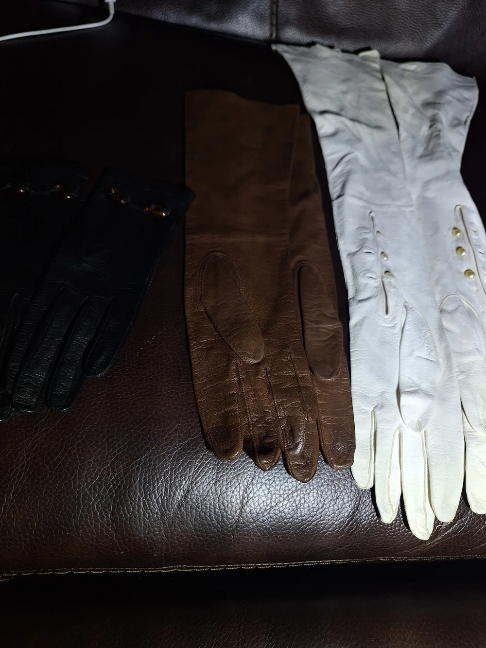 Vintage Set Of 3 Small Pairs Of Women Leather Gloves.three Different Length.